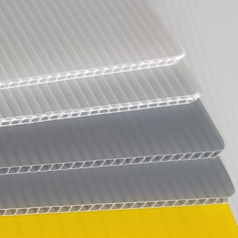 PP 4x8 4mm 5mm Correx Pano Beyaz Correx Yivli Pano Özelleştirilmiş