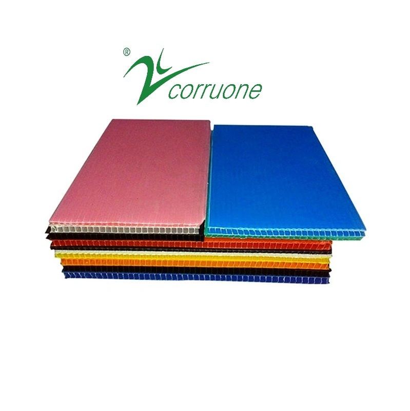 Kartonplast Oluklu Plastik Paneller 4x8 Corruone PP Plastik Levha Geri Dönüşümlü